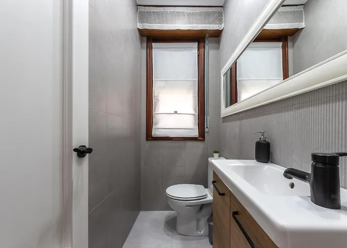 Lägenhet Confort Y Buena Ubicacion - Centro Bilbao